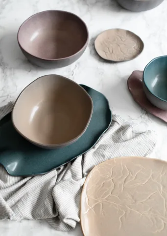 Taupe — 33